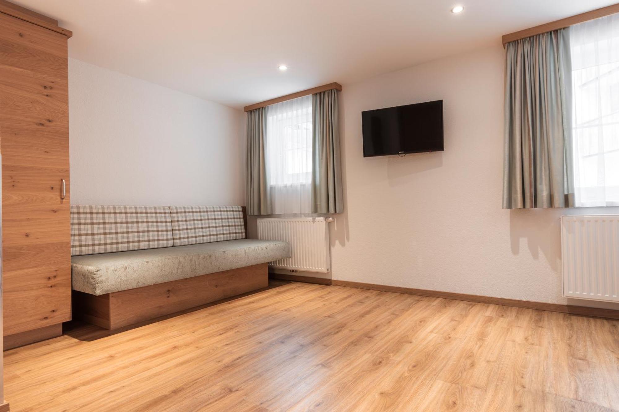 אישגל Schmid Rooms & Apartments מראה חיצוני תמונה
