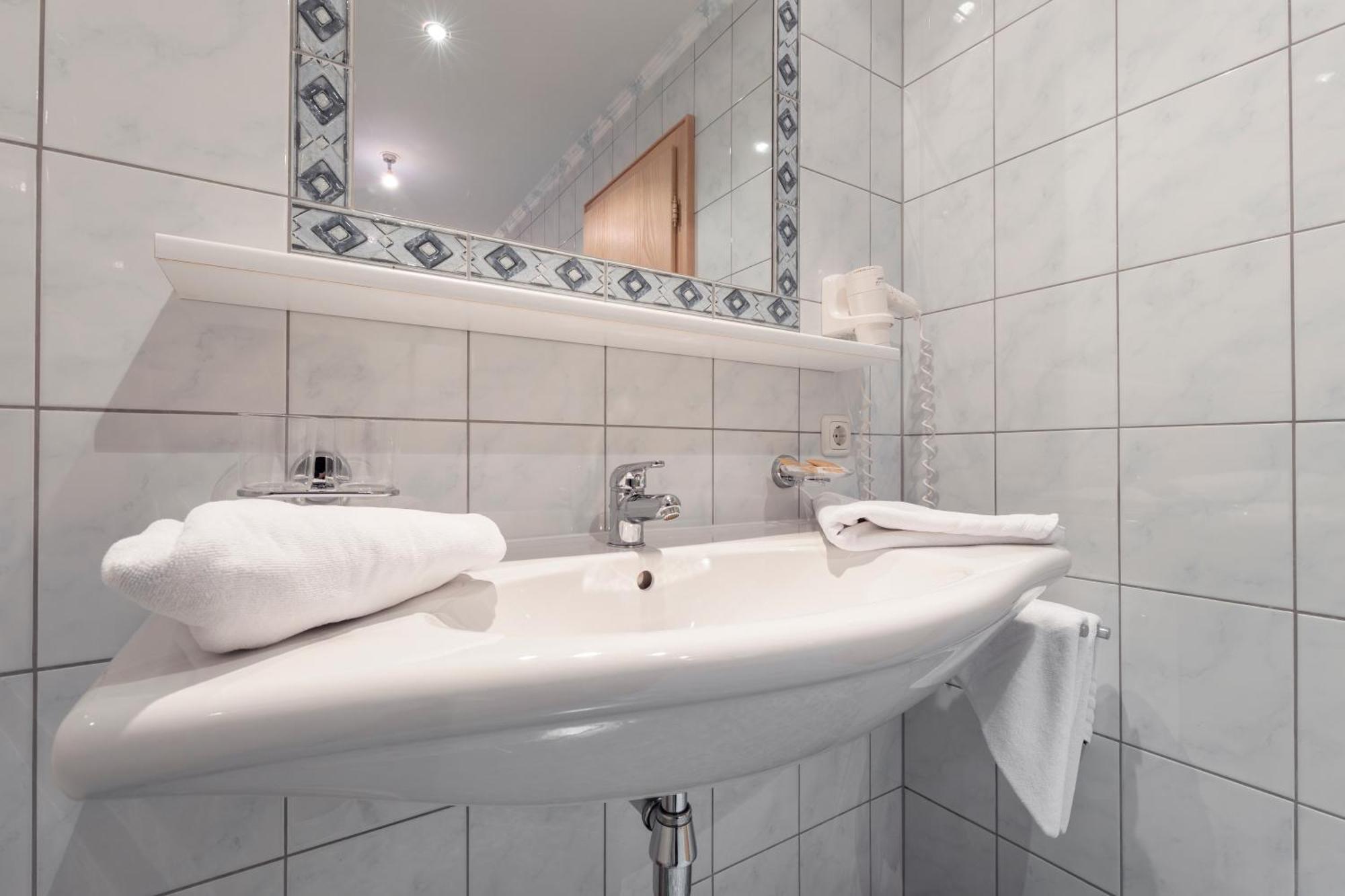 אישגל Schmid Rooms & Apartments מראה חיצוני תמונה
