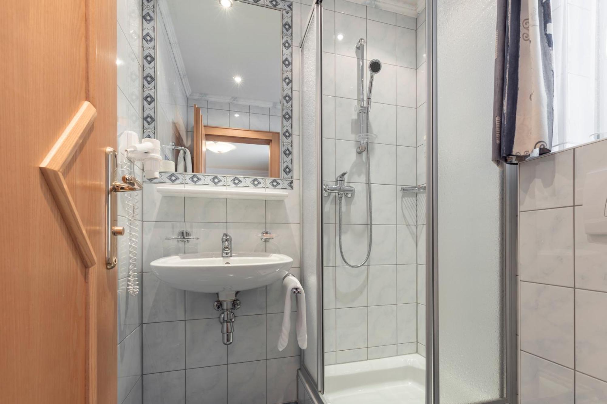 אישגל Schmid Rooms & Apartments מראה חיצוני תמונה