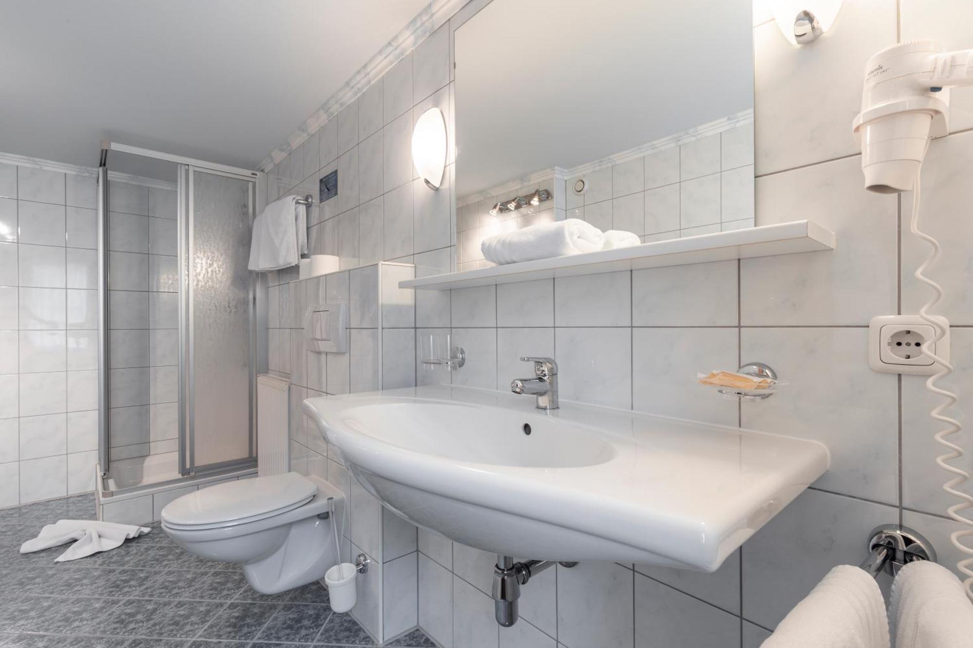 אישגל Schmid Rooms & Apartments מראה חיצוני תמונה