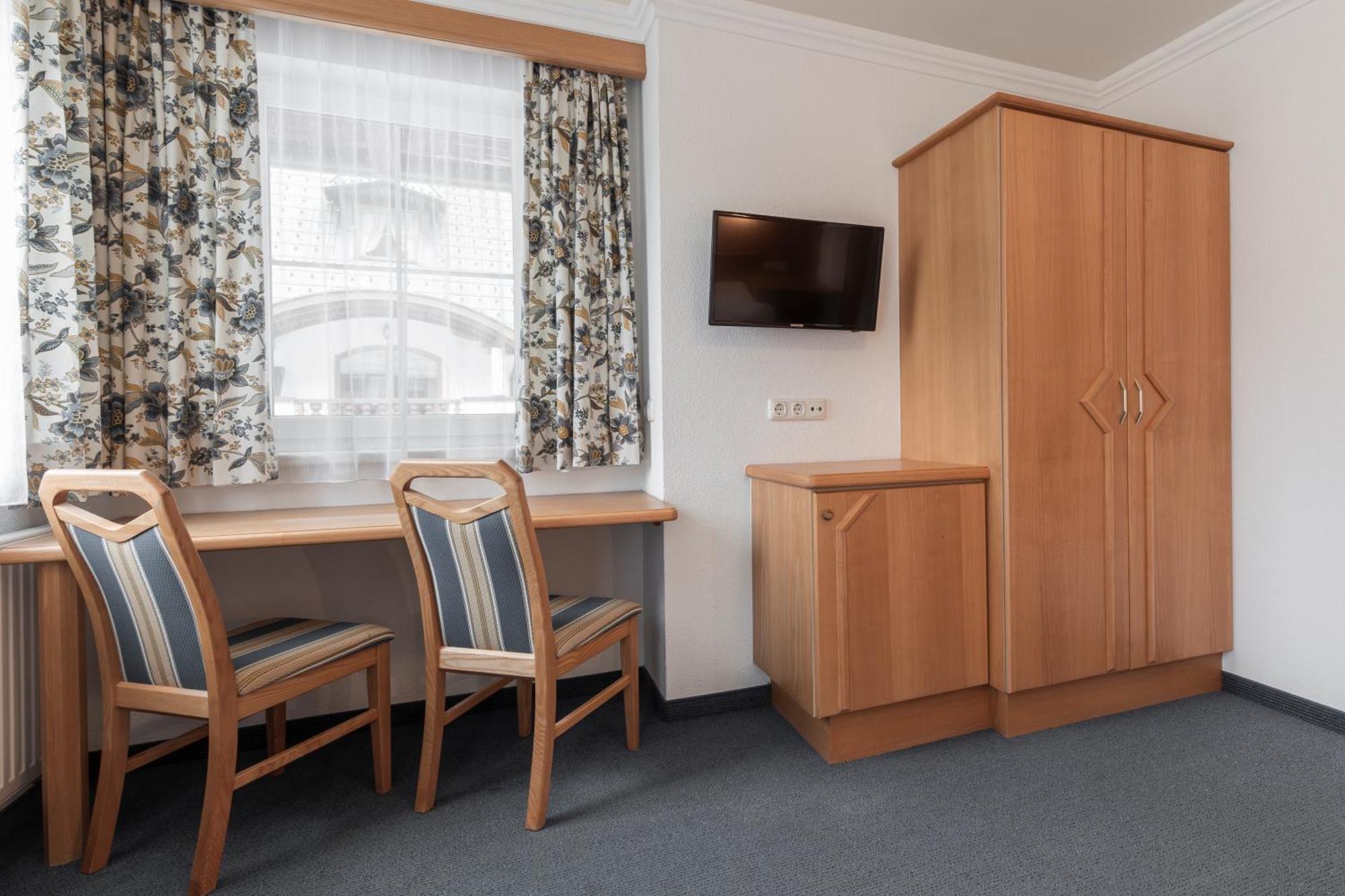 אישגל Schmid Rooms & Apartments מראה חיצוני תמונה
