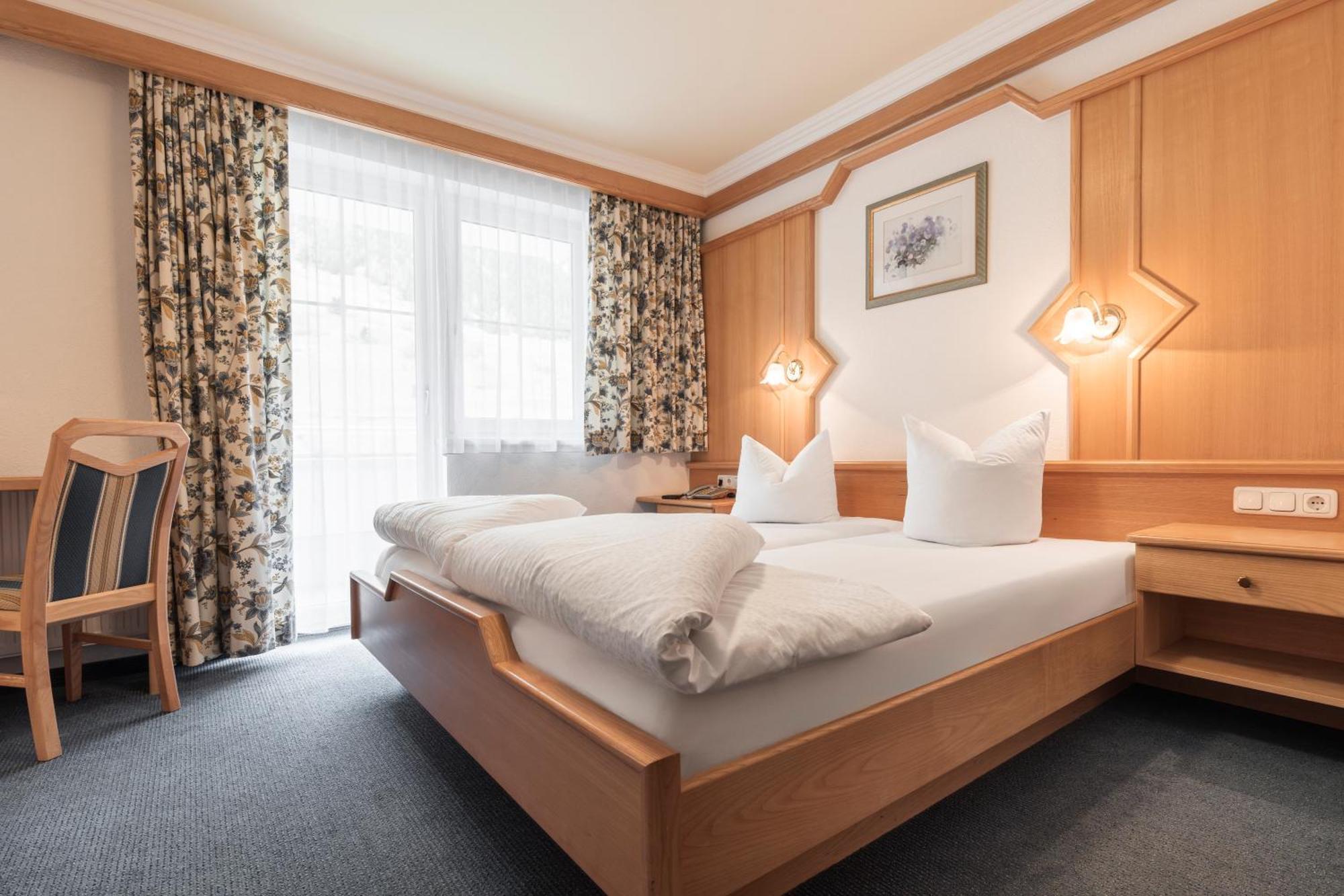 אישגל Schmid Rooms & Apartments מראה חיצוני תמונה
