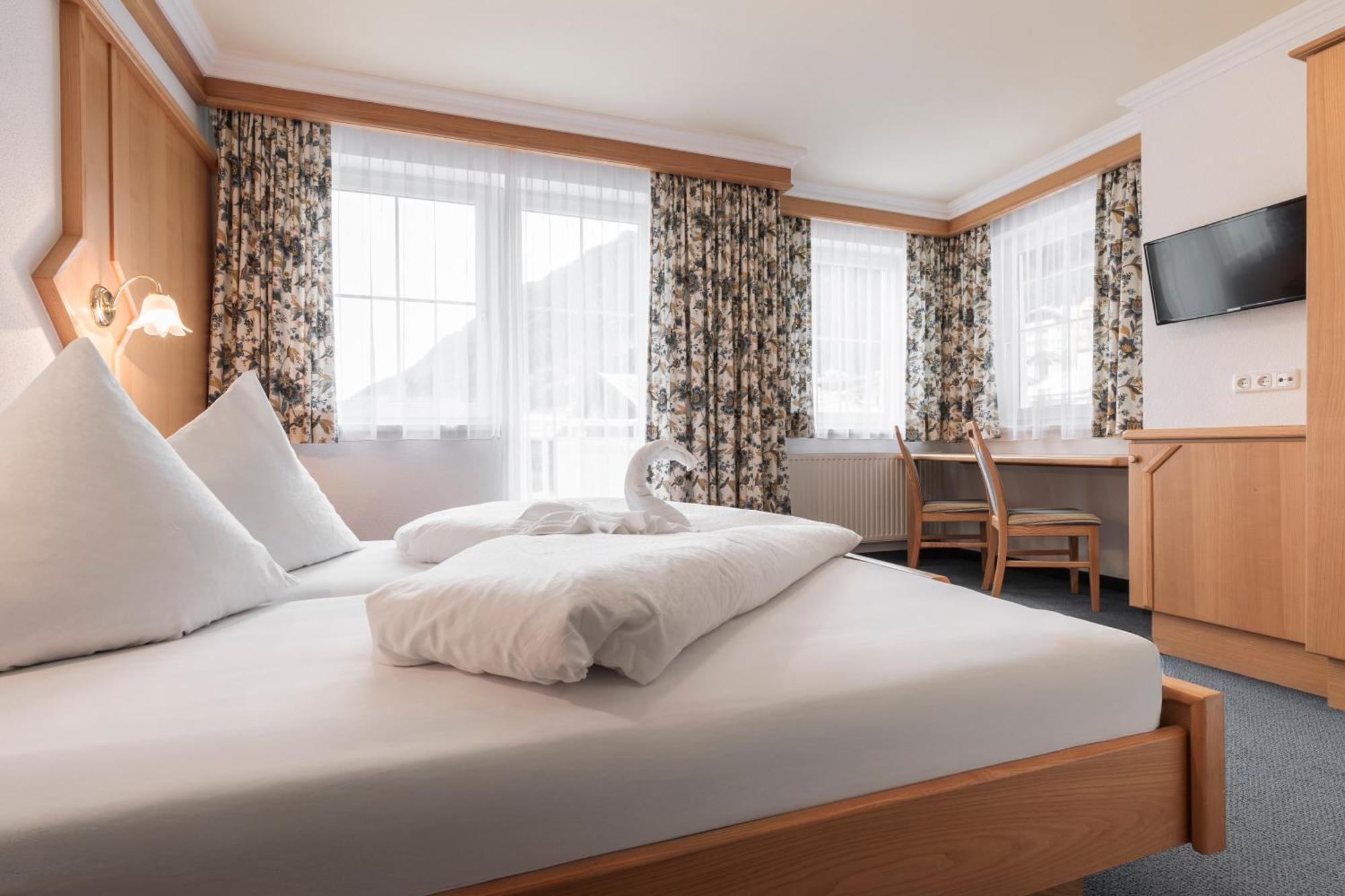 אישגל Schmid Rooms & Apartments מראה חיצוני תמונה